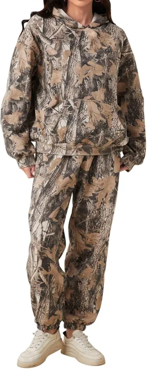 Camo Sweatsuits Women 2 Piece Outfit Camo Hoodies Pullover Maple Leaf Print Oversized Sweatshirt Joggers Sweat Sets