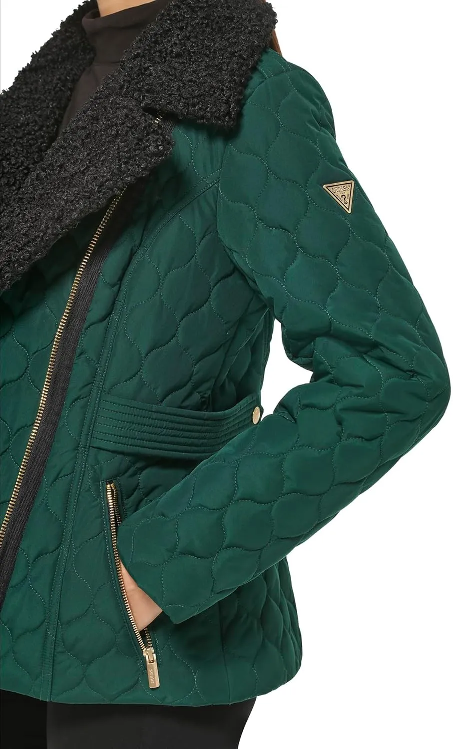 GUESS Women's Quilt Short Light-Weight Jacket