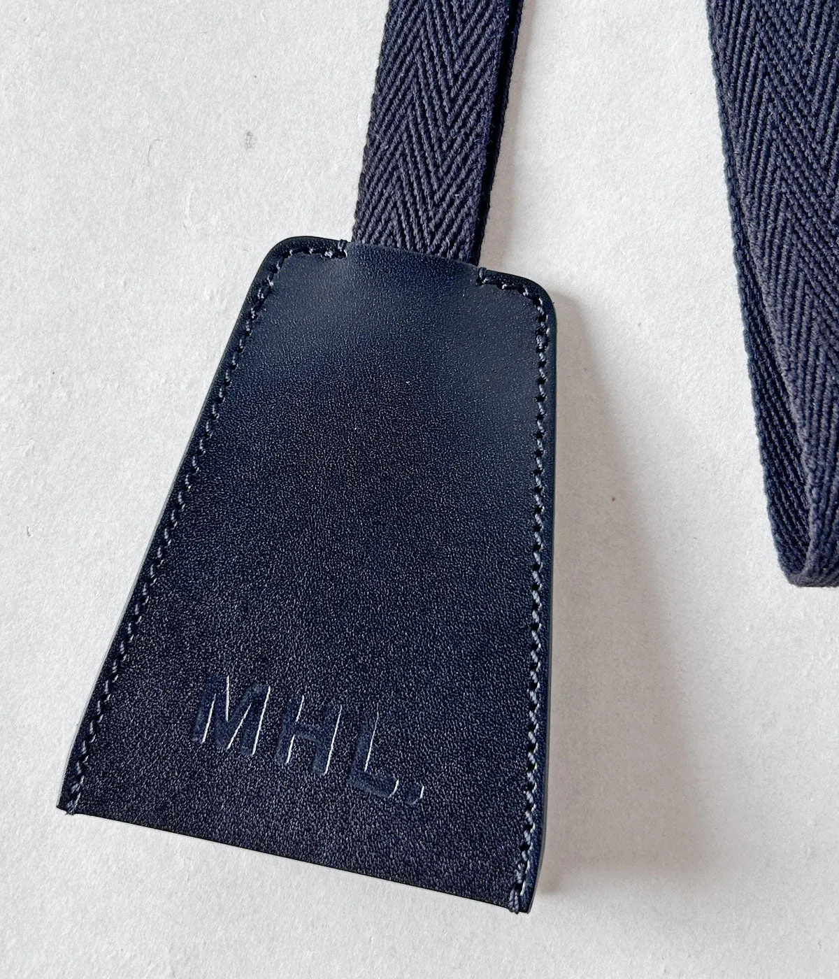 MHL./KEY HOLDER