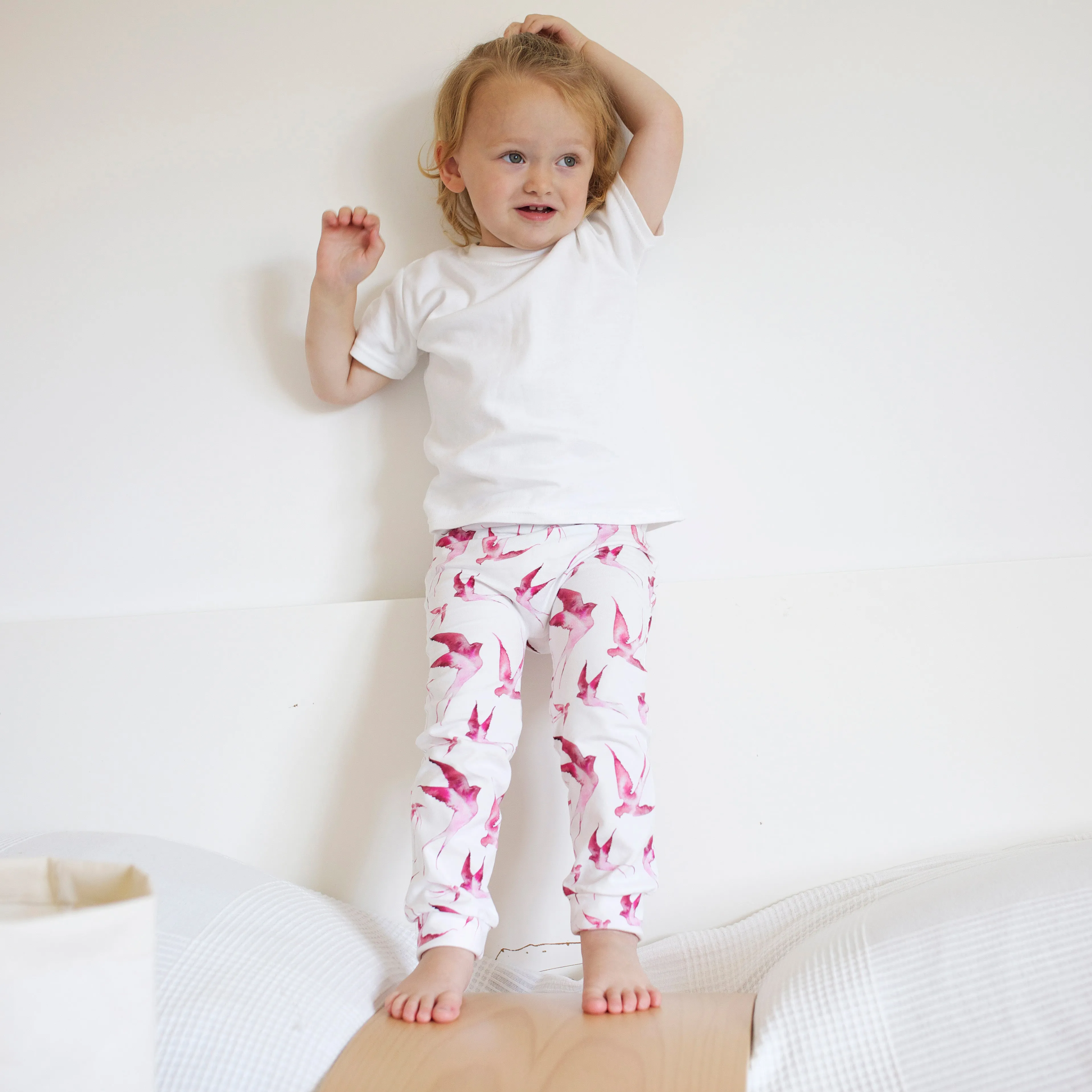 Pink Swallow Leggings