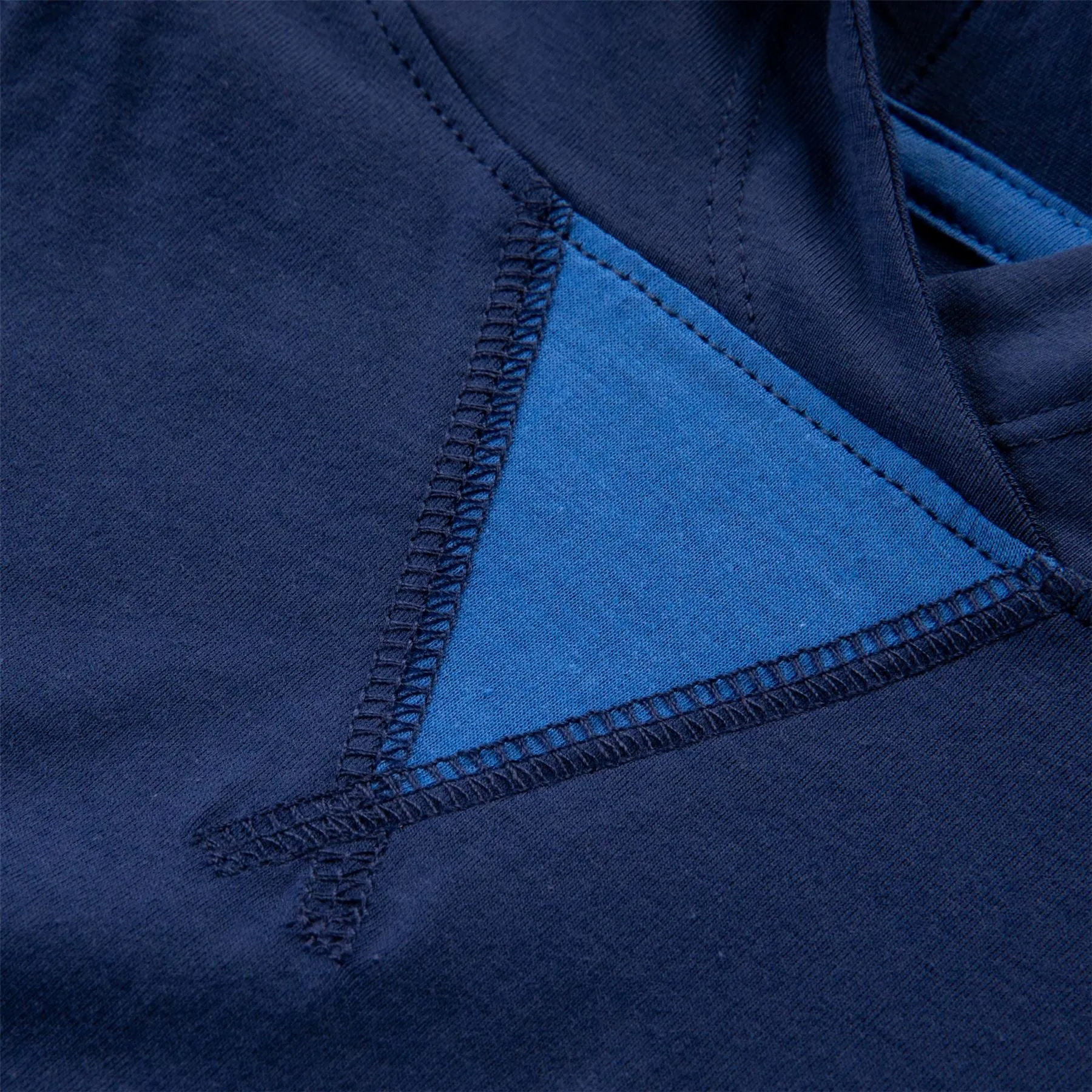 Willie Hoodie Regal - 2025