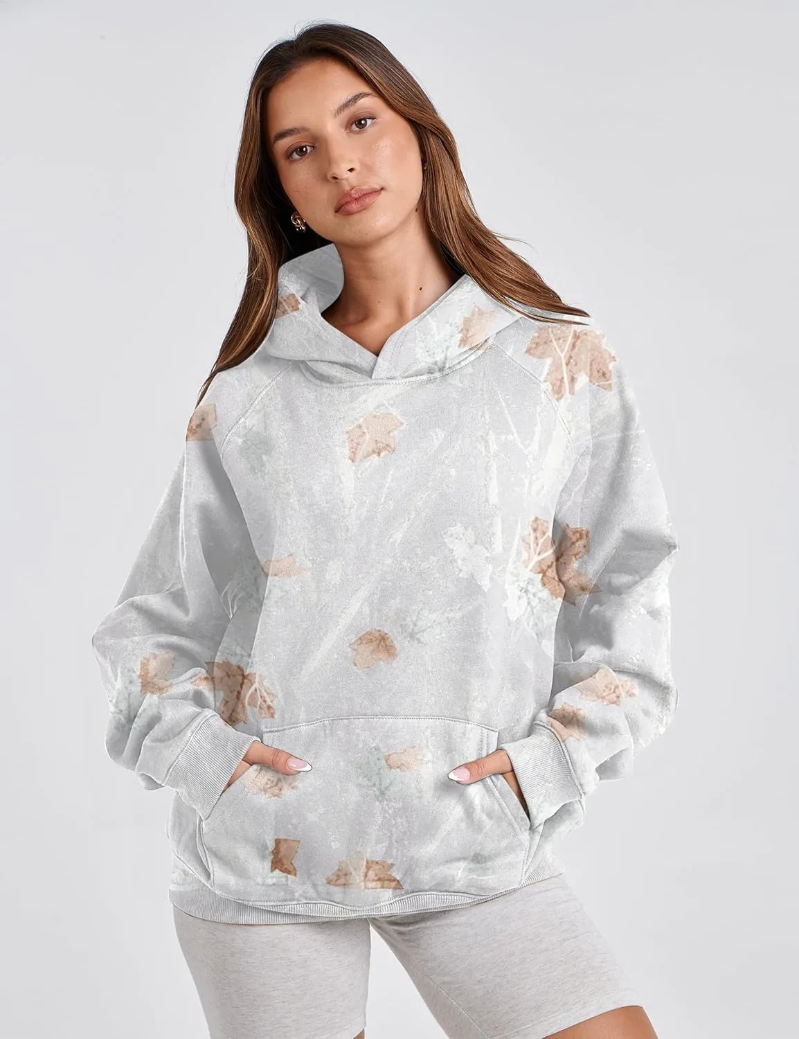 Womens Camo Hoodie Maple Leaf Print Oversized Fleece Hooded Sweatshirt Trendy Graphic Hoodie Pullover with Pocket