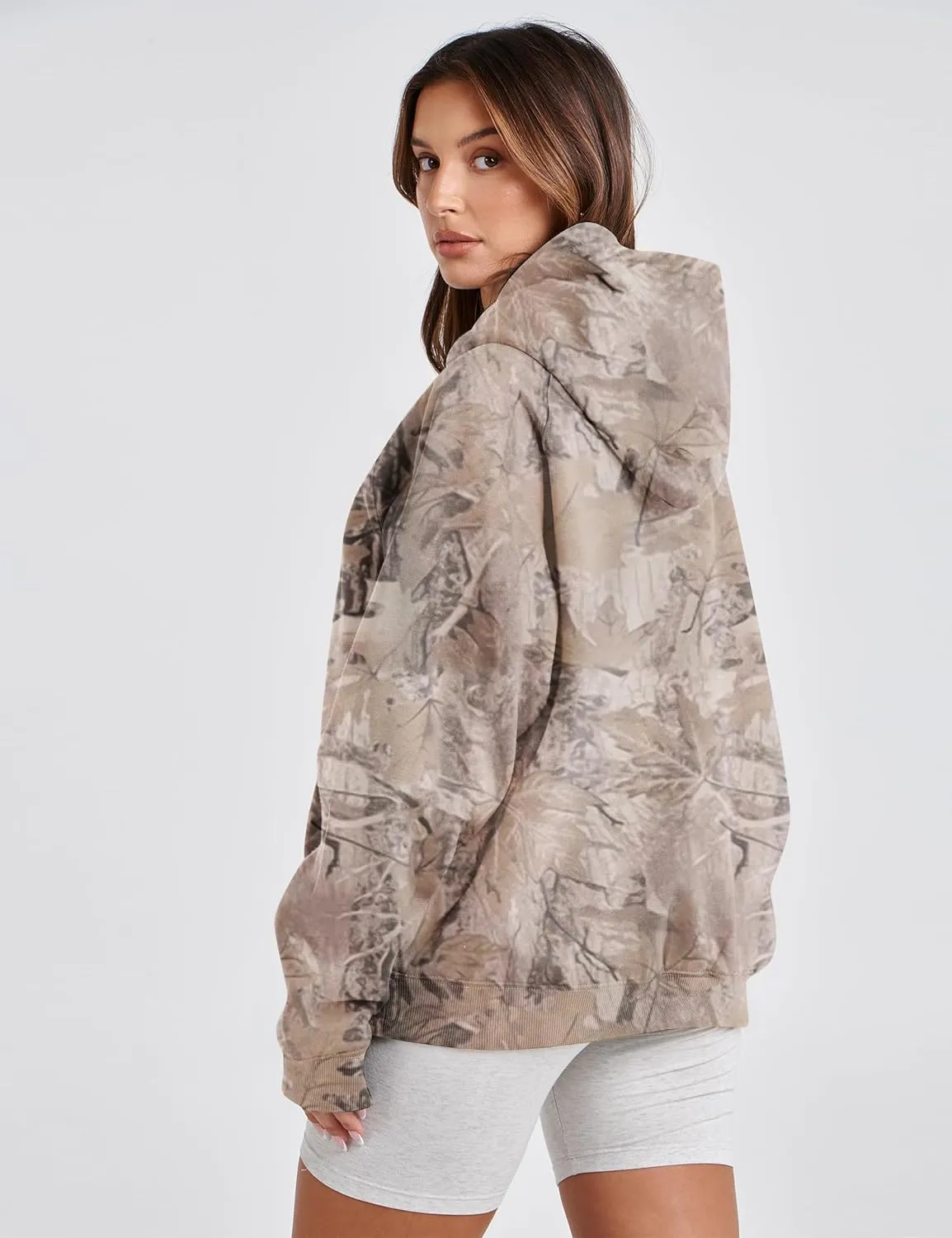 Womens Camo Hoodies Maple Leaf Print Oversized Hooded Sweatshirt Long Sleeve Camouflage Graphic Pullover Sweatshirt
