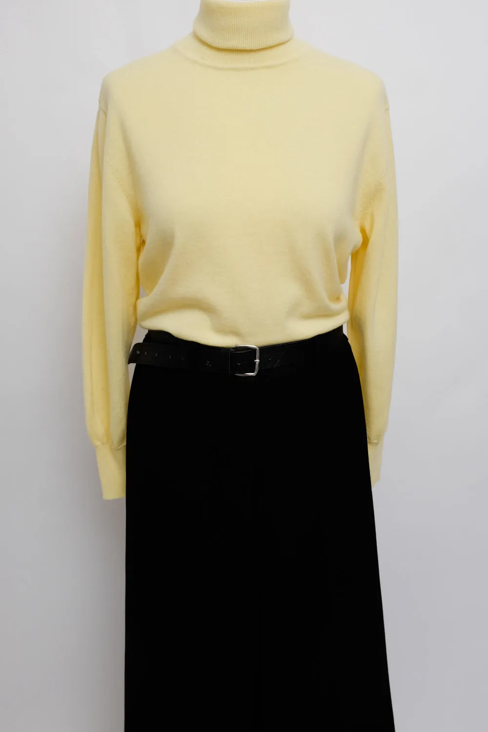 YSL VINTAGE YVES SAINT LAURENT YELLOW WOOL TURTLE KNIT