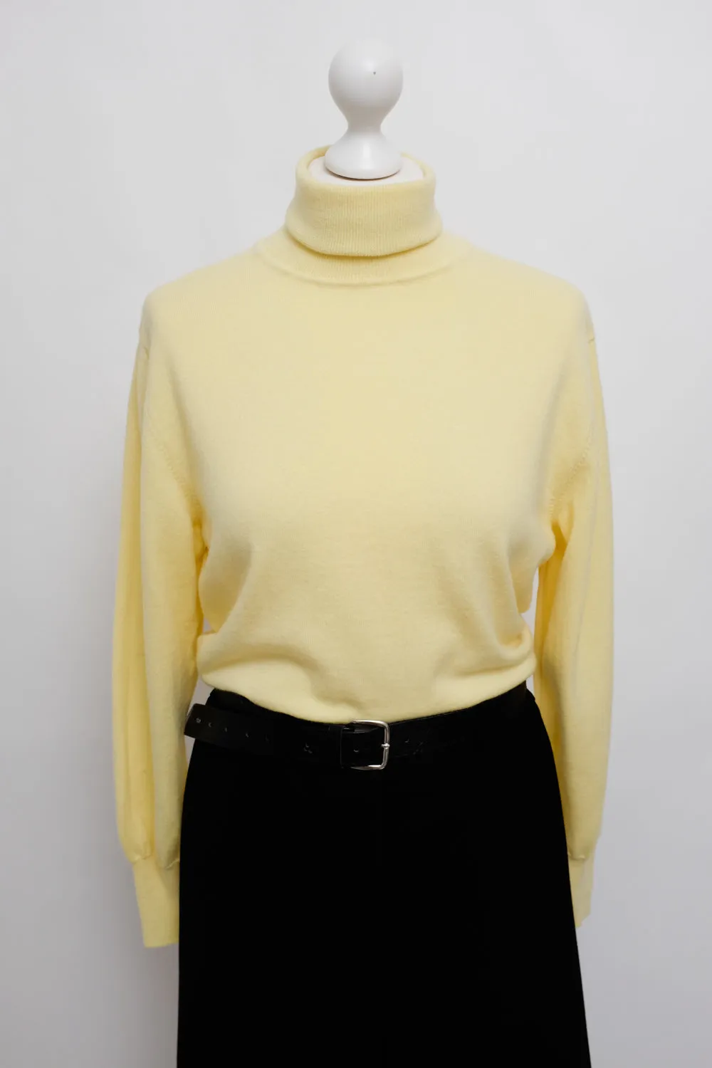 YSL VINTAGE YVES SAINT LAURENT YELLOW WOOL TURTLE KNIT