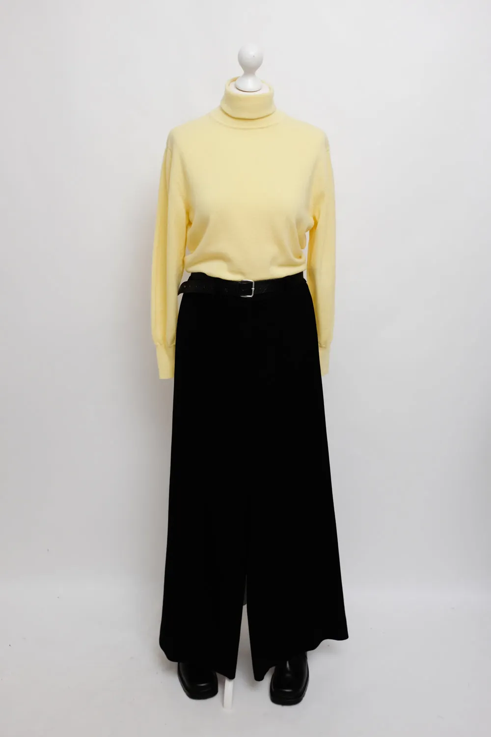 YSL VINTAGE YVES SAINT LAURENT YELLOW WOOL TURTLE KNIT